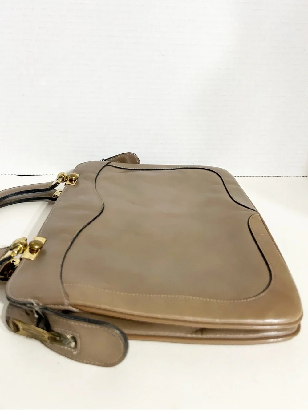 Vintage Etienne Aigner Beige Leather Satchel Handbag Gold Hardware Structured